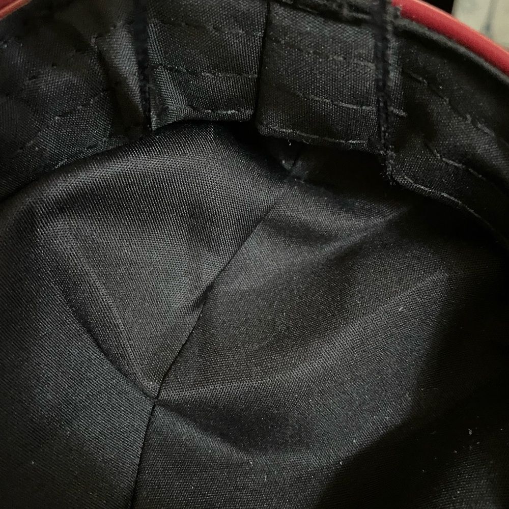 111 WOMENS NWT FAUX LEATHER NEWSBOY CAP‎ - Picture 6 of 6